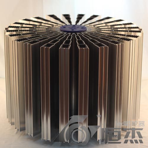 【恒杰】【荐】恒杰350WLED工矿灯散热器，太阳花散热器，内含热柱