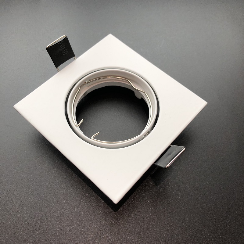  recessed spot light