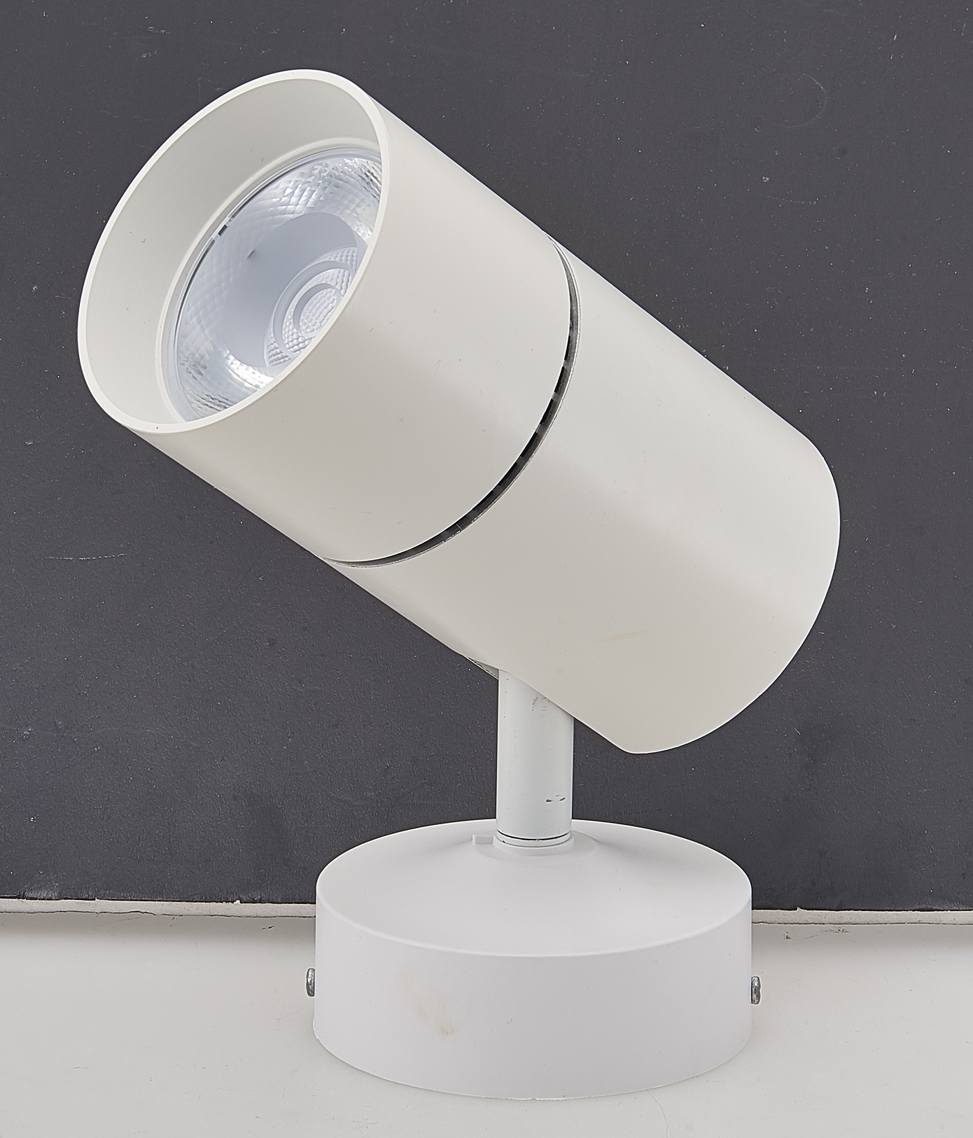 工程照明订制轨道灯系列