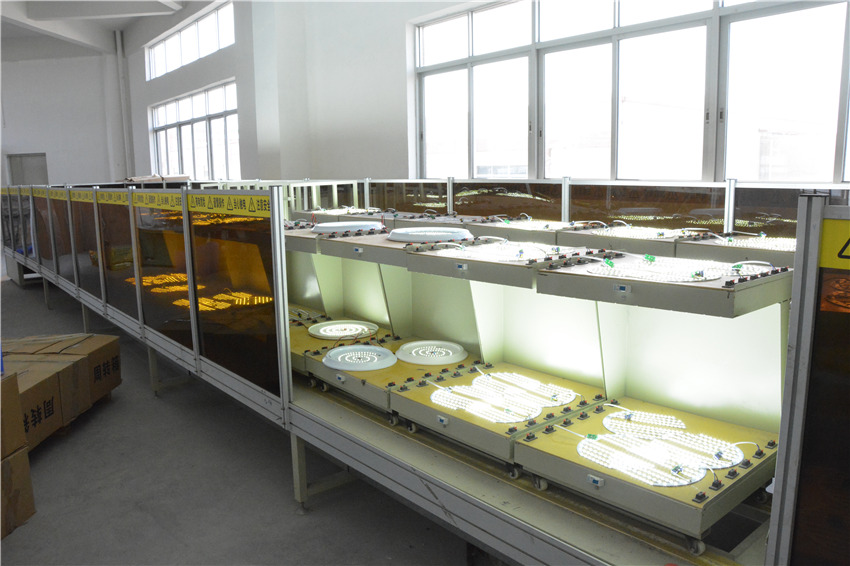 江门市强大灯饰照明电器有限公司