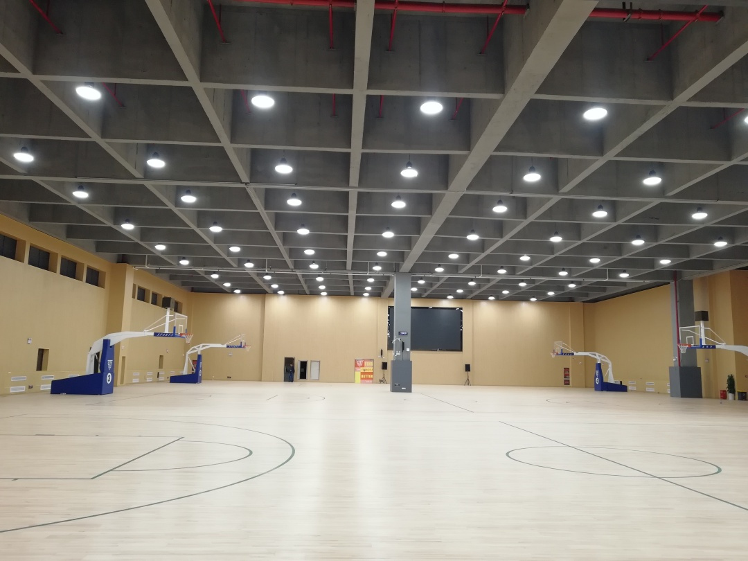 防眩目球场灯150w羽毛球场专用灯200w篮球场灯120w